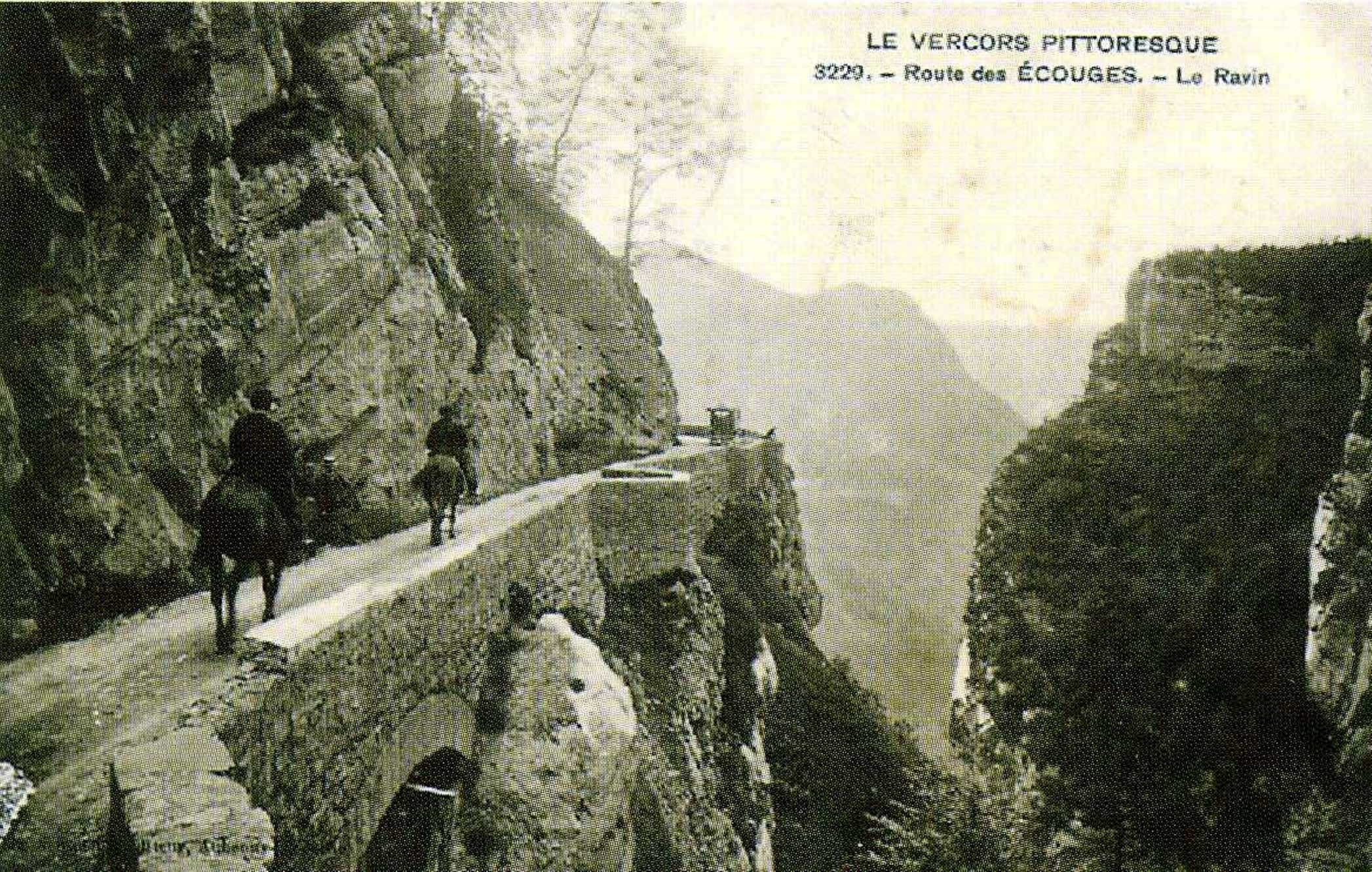 vue ancienne de Rovon