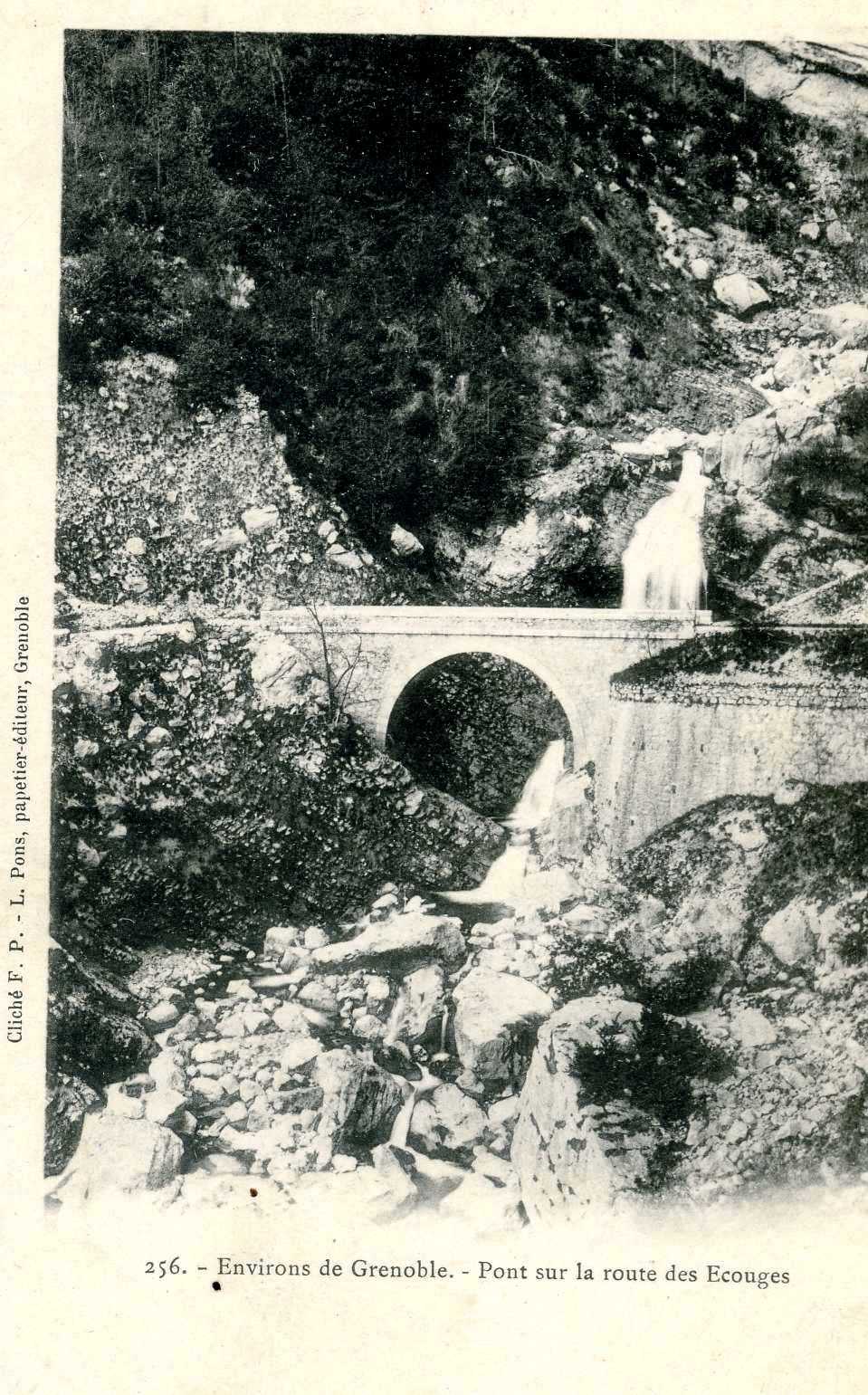 vue ancienne de Rovon